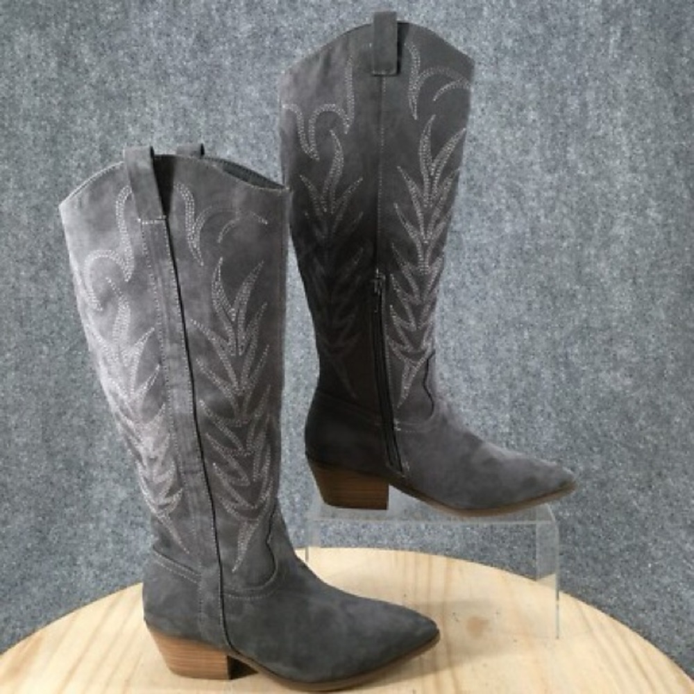 Target Gray Over the Knee Boots with Modern Elegance